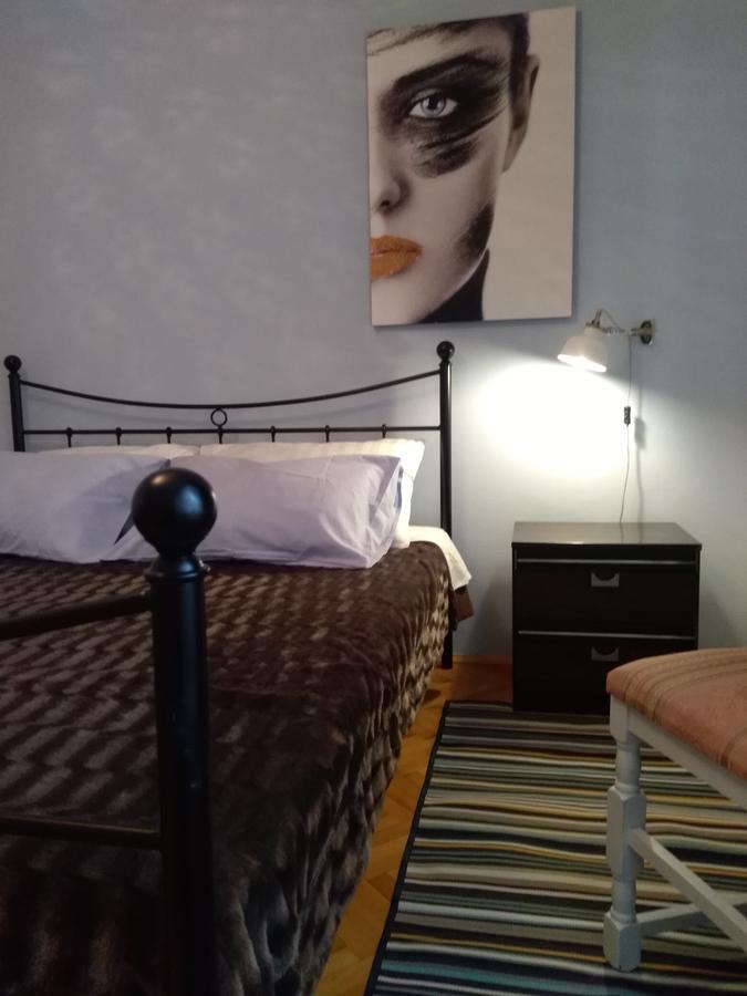Apartment Seventh Continent 시베니크 외부 사진